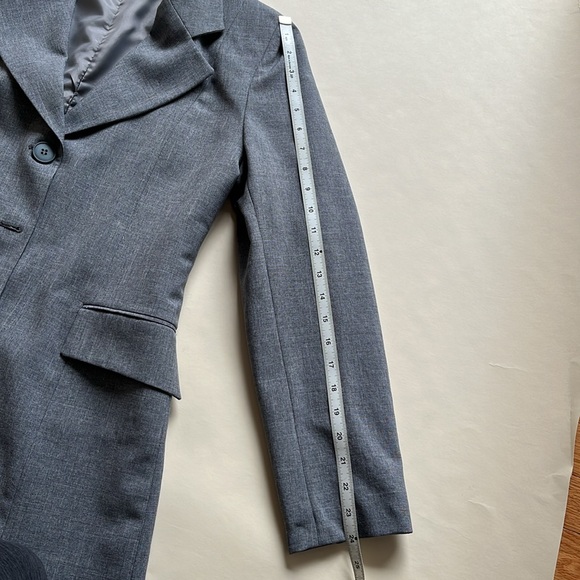 Gray jacket - Picture 12 of 12